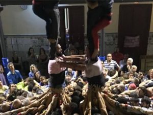 Agost, els Minyons i el relat casteller